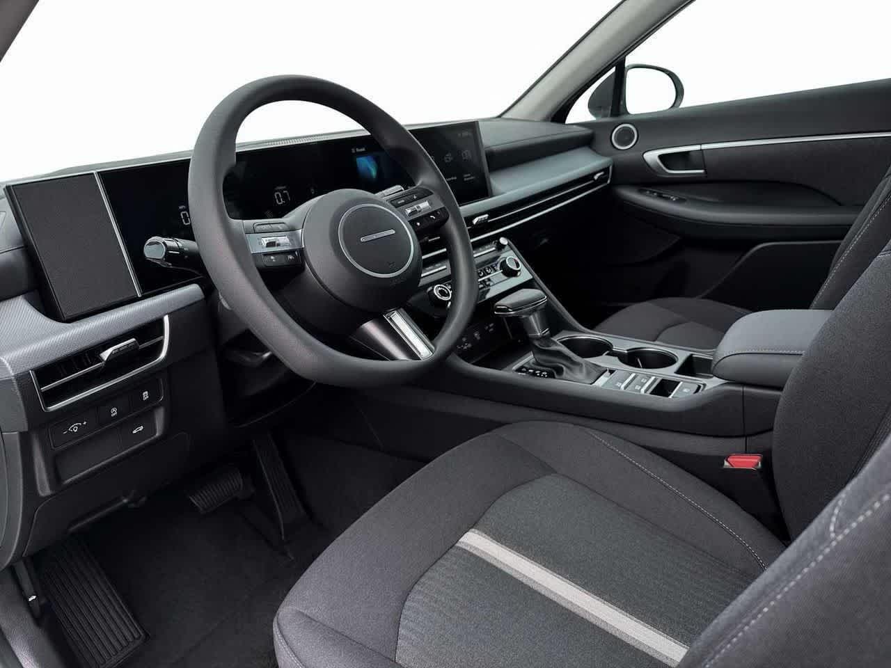 Thumbnail: 2026 Hyundai Sonata - 14