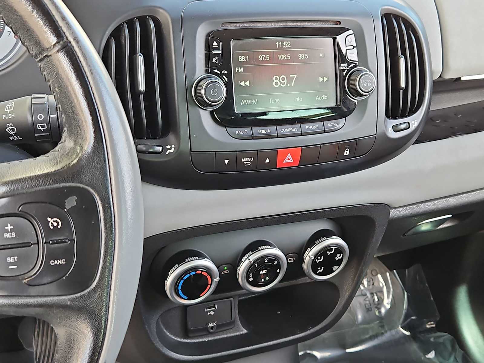 Thumbnail: 2014 Fiat 500L - 28