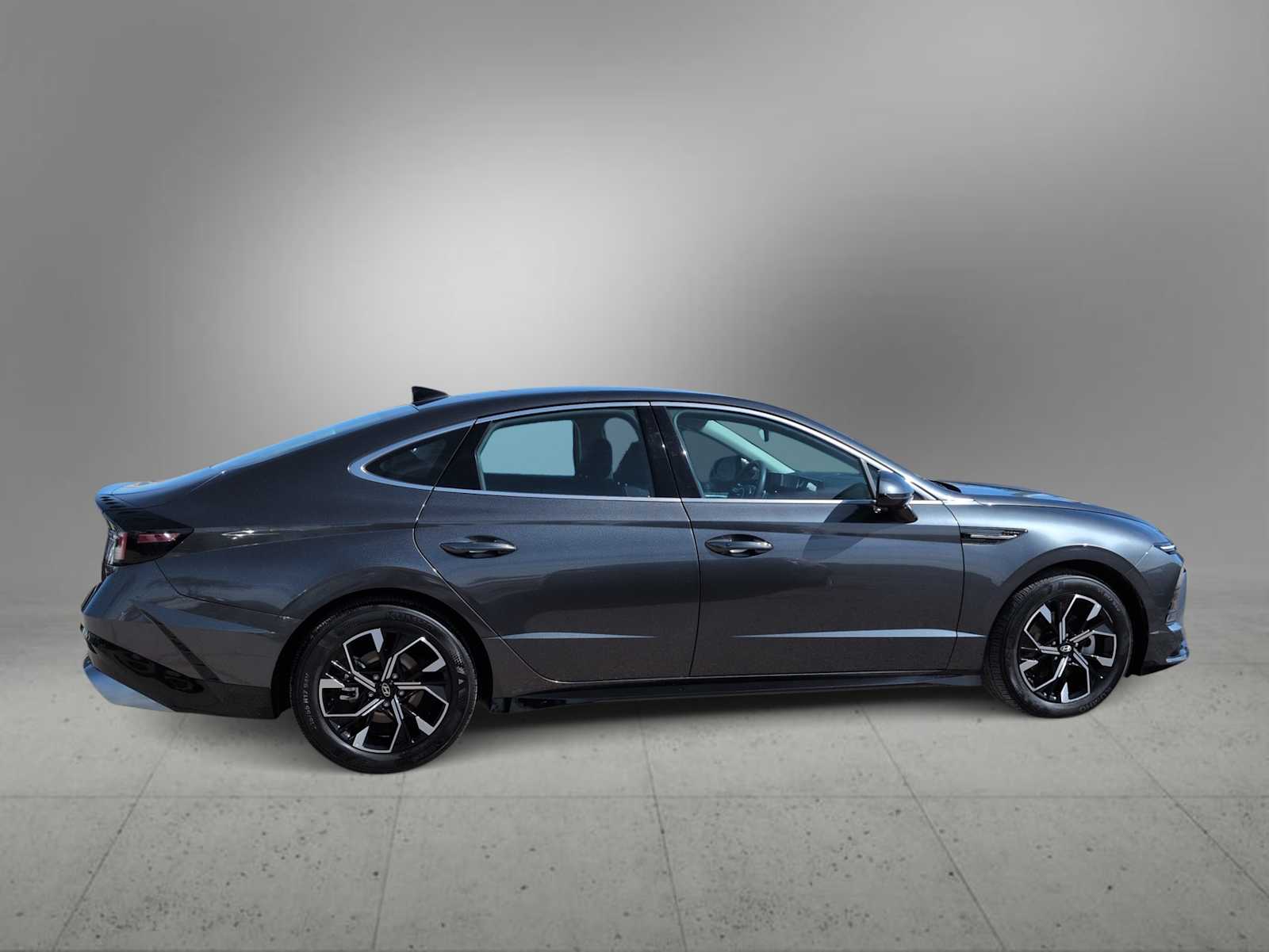 Thumbnail: 2025 Hyundai Sonata - 9