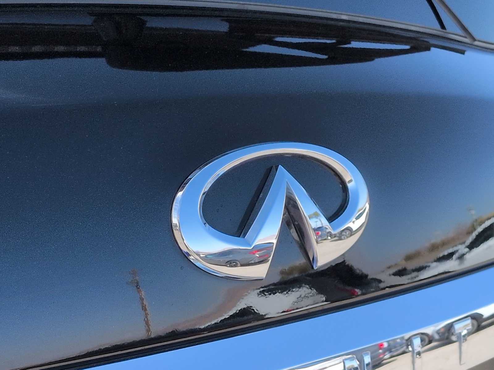 Thumbnail: 2019 INFINITI QX80 - 12