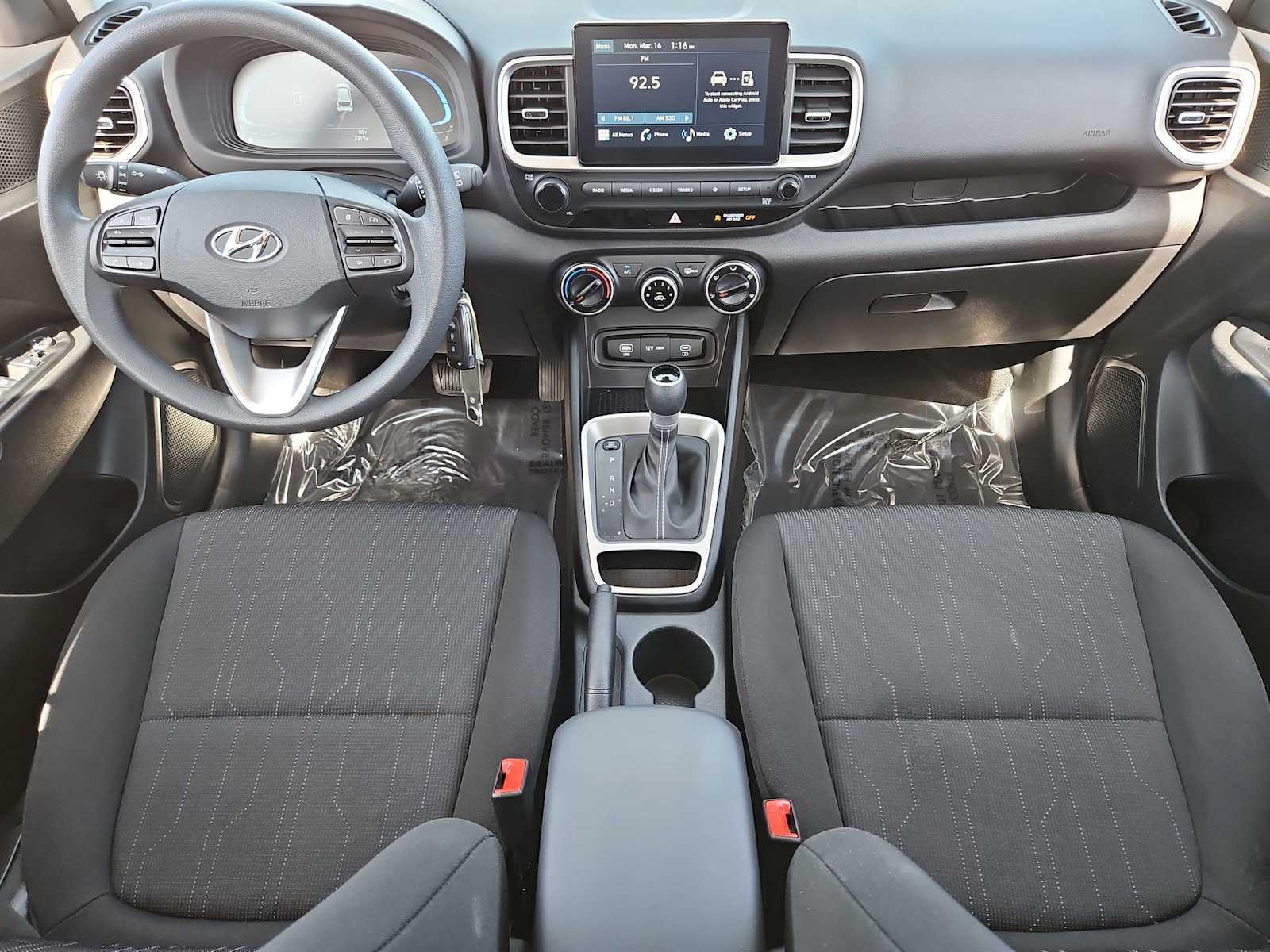 Thumbnail: 2025 Hyundai Venue - 15