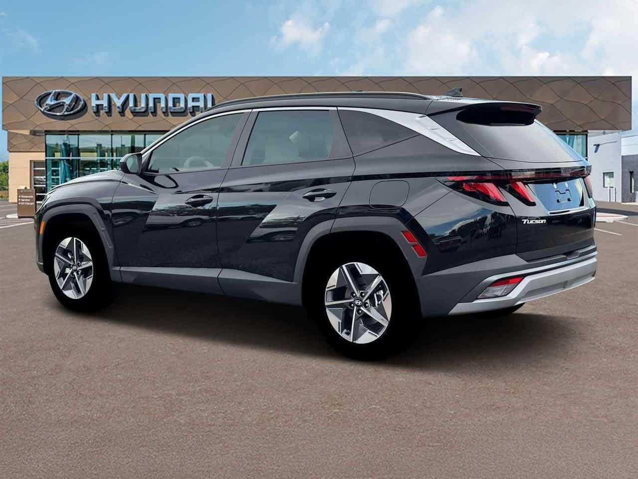Thumbnail: 2026 Hyundai Tucson - 4