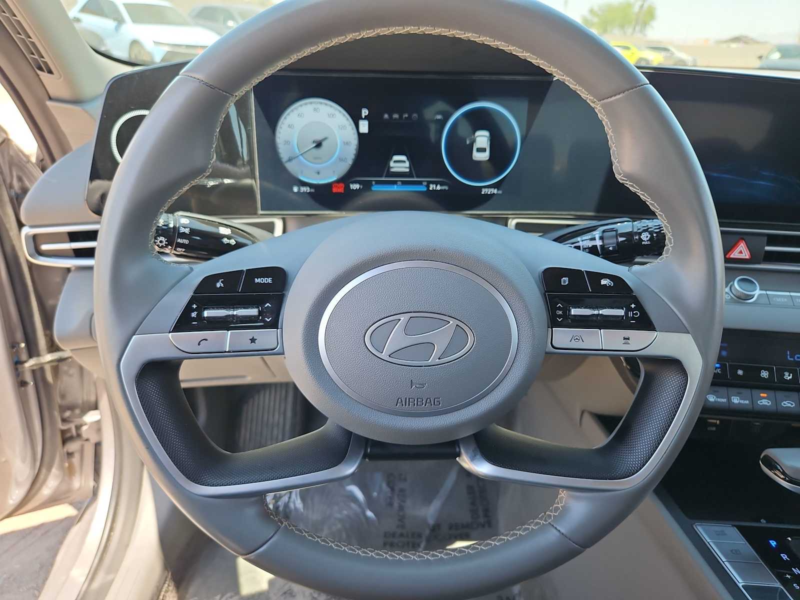 Thumbnail: 2025 Hyundai Elantra - 22