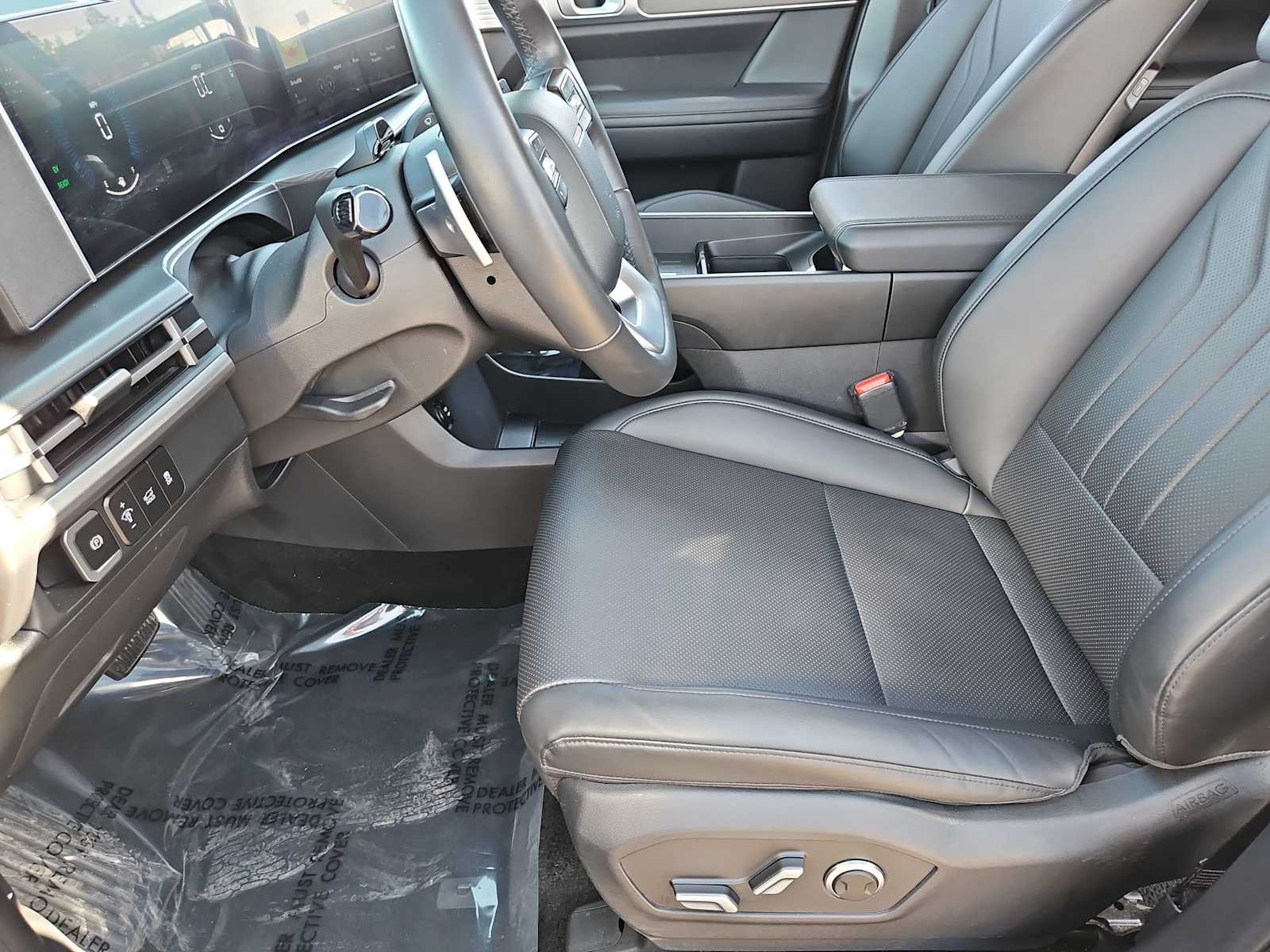 Thumbnail: 2025 Hyundai Santa Fe - 16