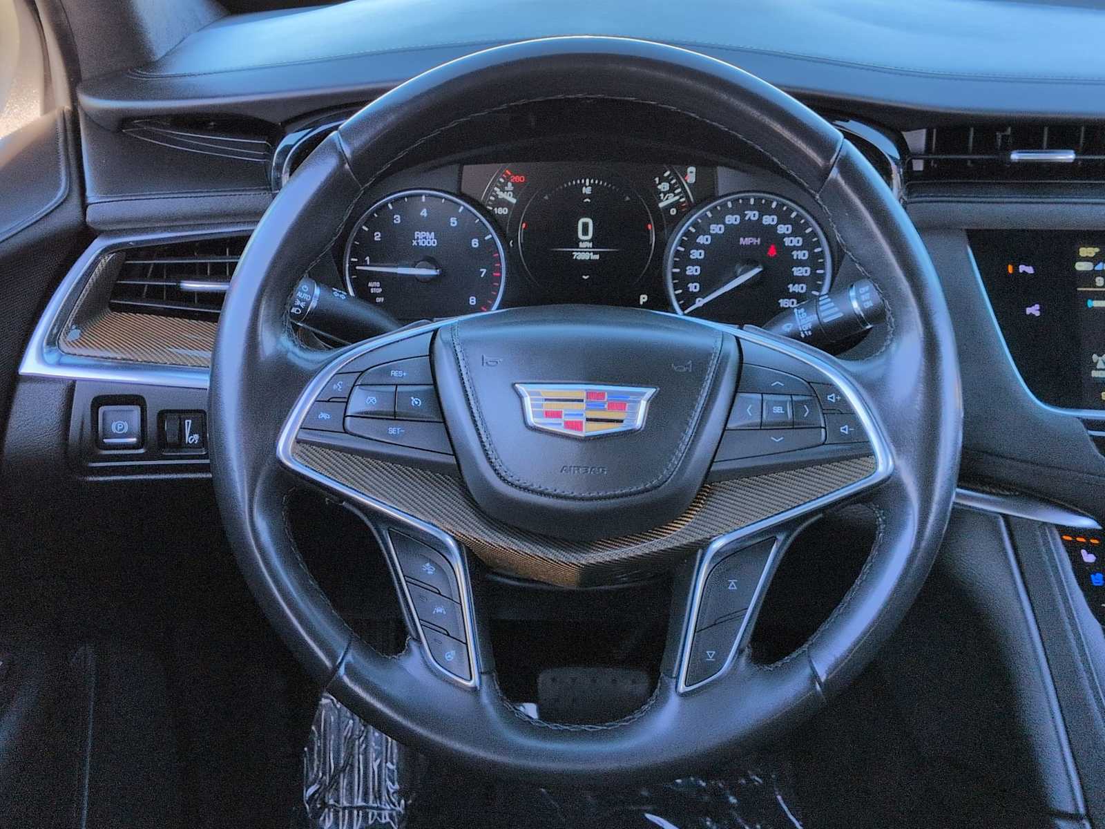 Thumbnail: 2018 Cadillac XT5 - 25