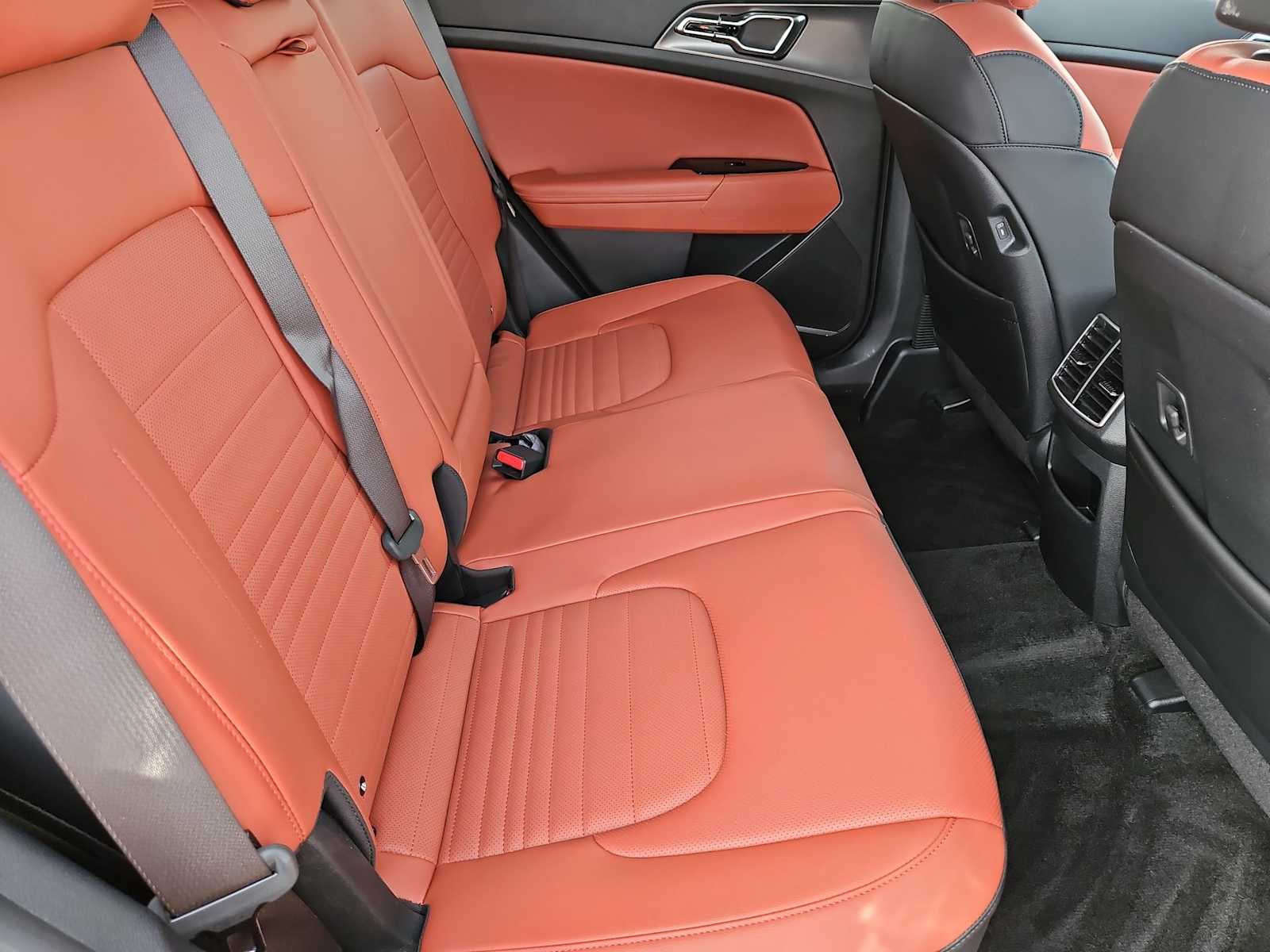 Thumbnail: 2024 Kia Sportage - 21