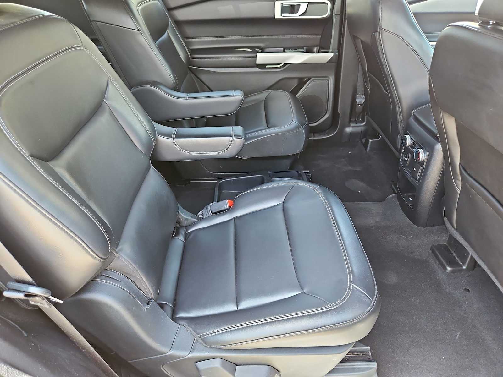 Thumbnail: 2021 Ford Explorer - 18