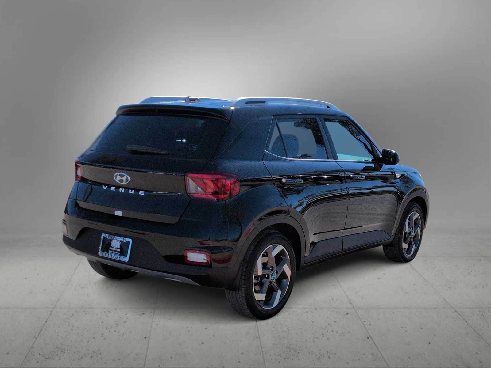 Thumbnail: 2026 Hyundai Venue - 8