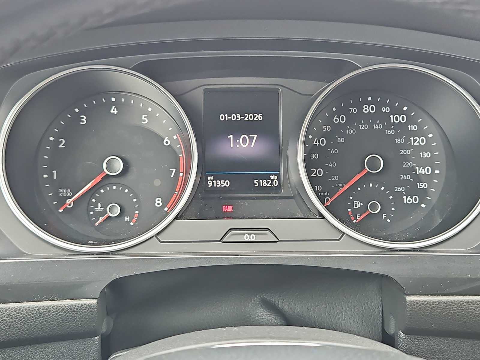 Thumbnail: 2018 Volkswagen Tiguan - 32