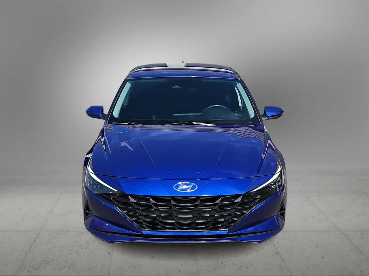 Thumbnail: 2022 Hyundai Elantra - 3