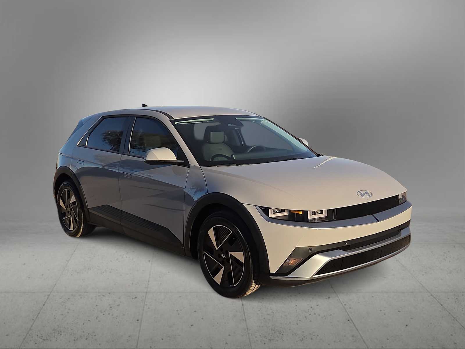 Thumbnail: 2026 Hyundai Ioniq 5 - 2