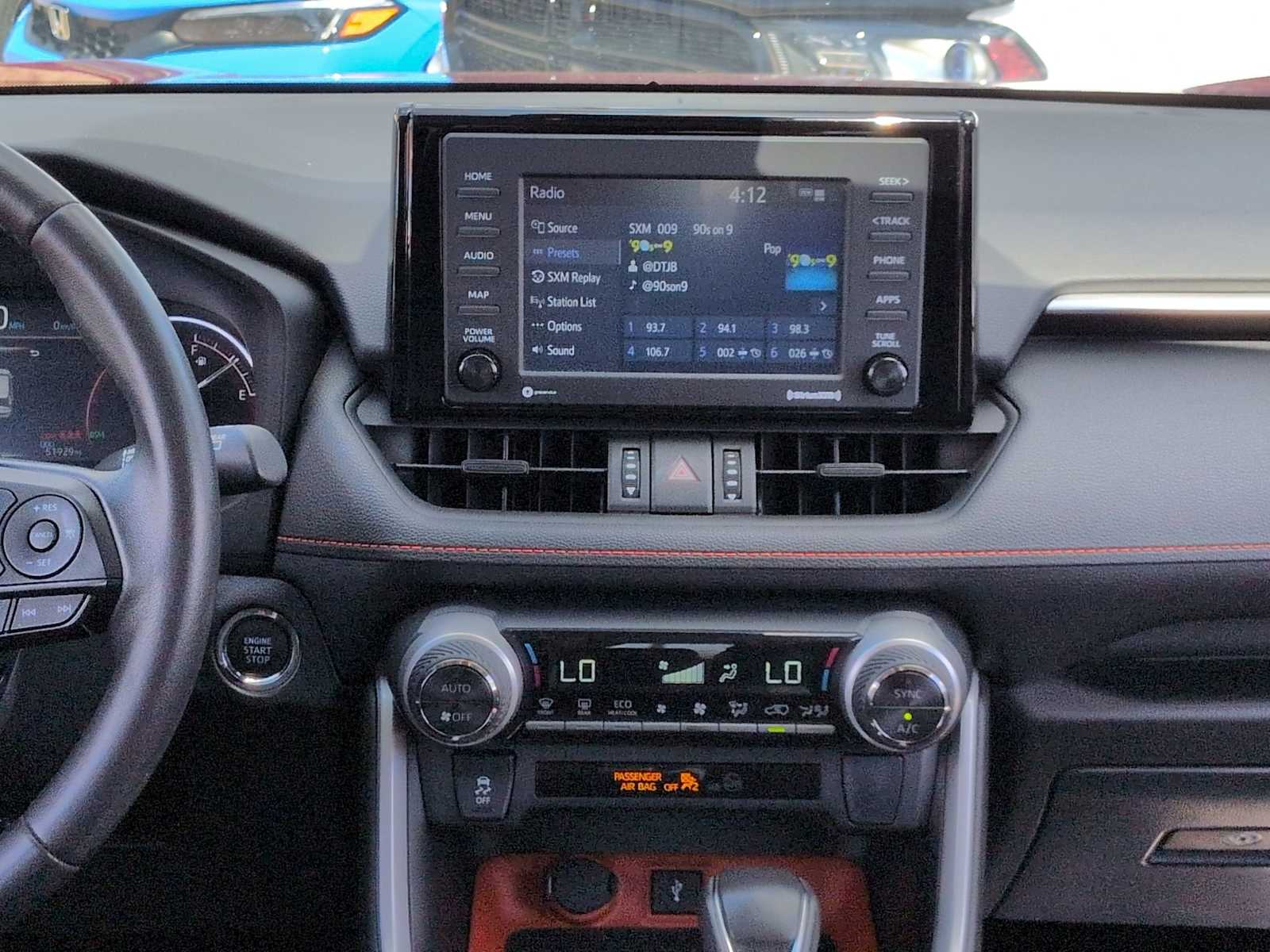 Thumbnail: 2022 Toyota RAV4 - 27