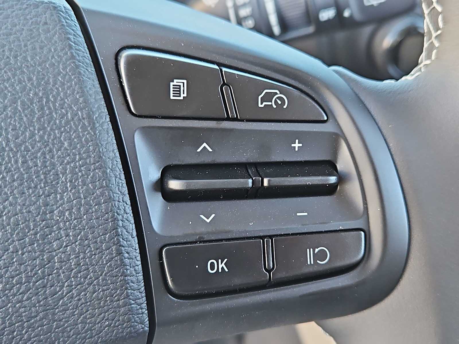 Thumbnail: 2025 Hyundai Venue - 26