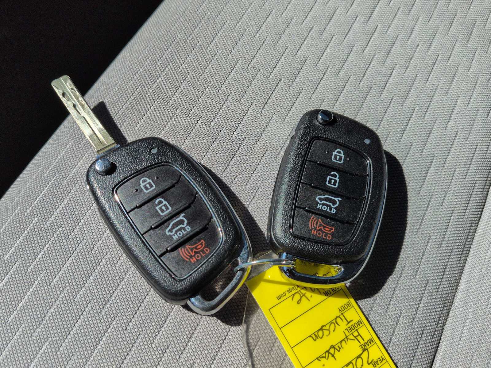 Thumbnail: 2021 Hyundai Tucson - 35