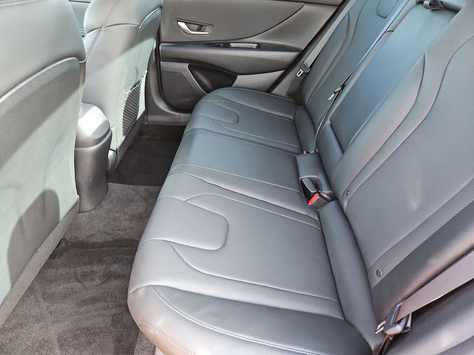 Thumbnail: 2023 Hyundai Elantra - 19