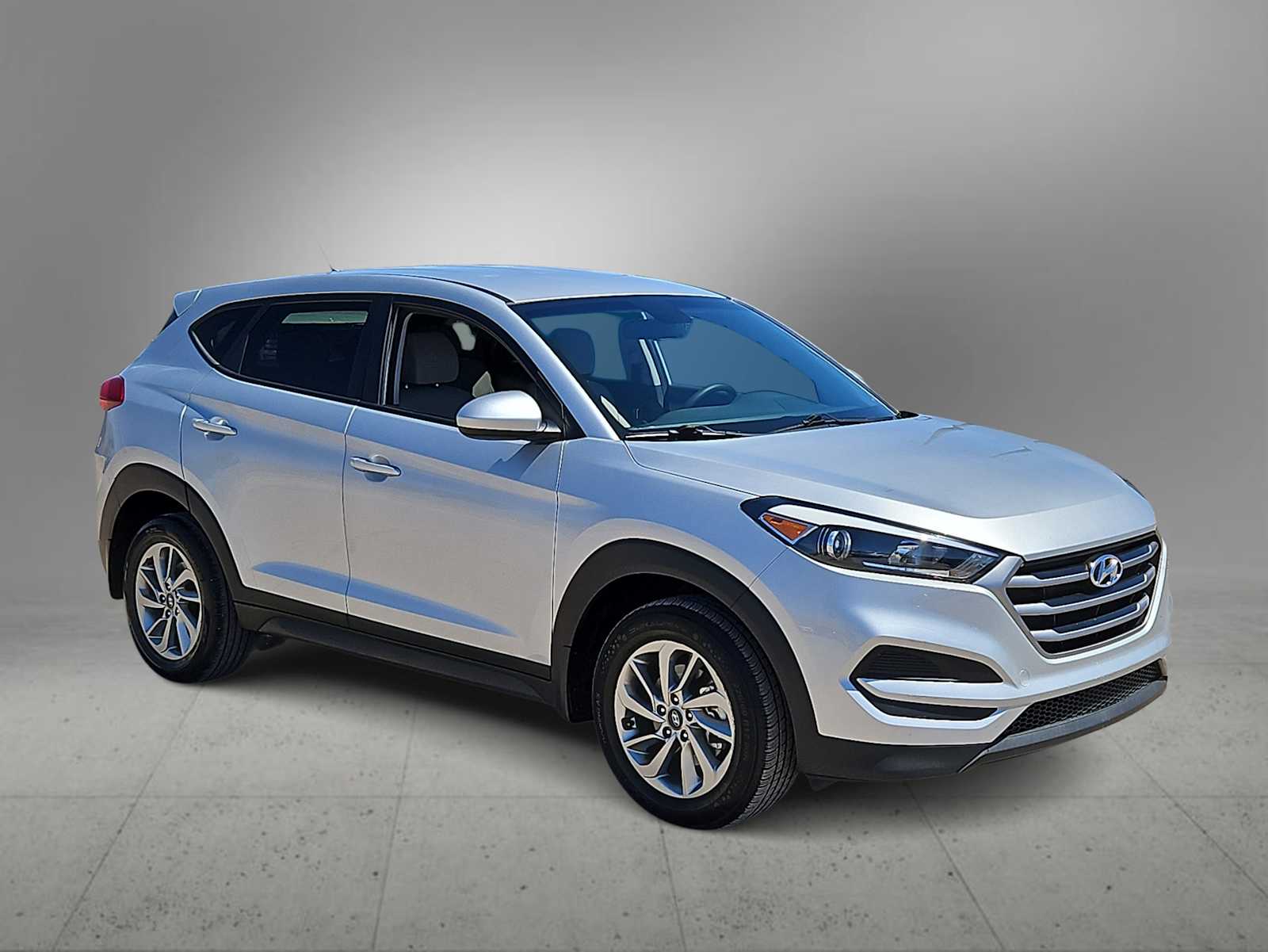 Thumbnail: 2018 Hyundai Tucson - 2