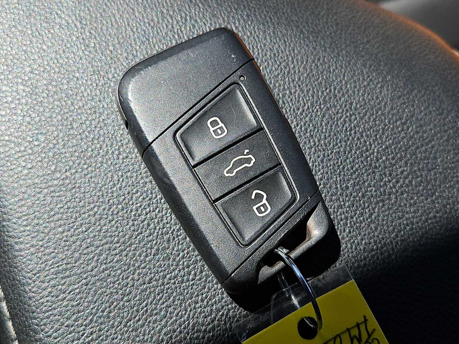 Thumbnail: 2021 Volkswagen Jetta - 34