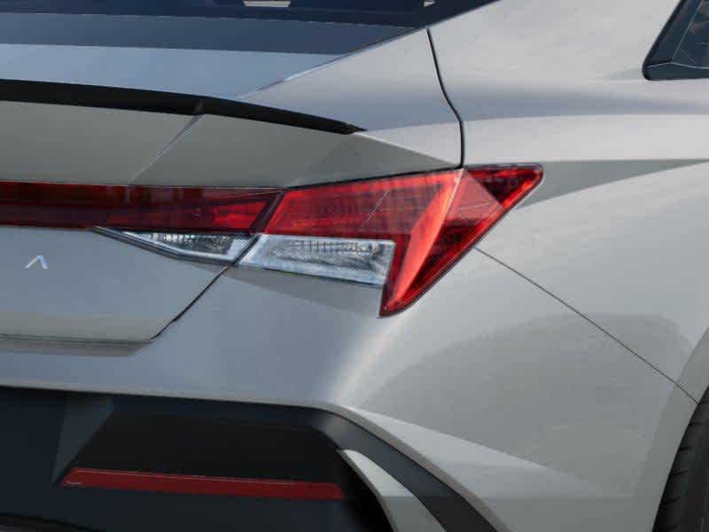 Thumbnail: 2025 Hyundai Elantra - 10