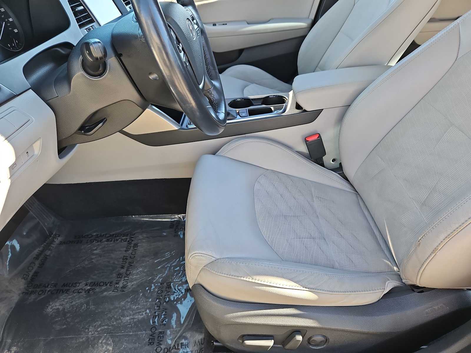 Thumbnail: 2016 Hyundai Sonata - 16