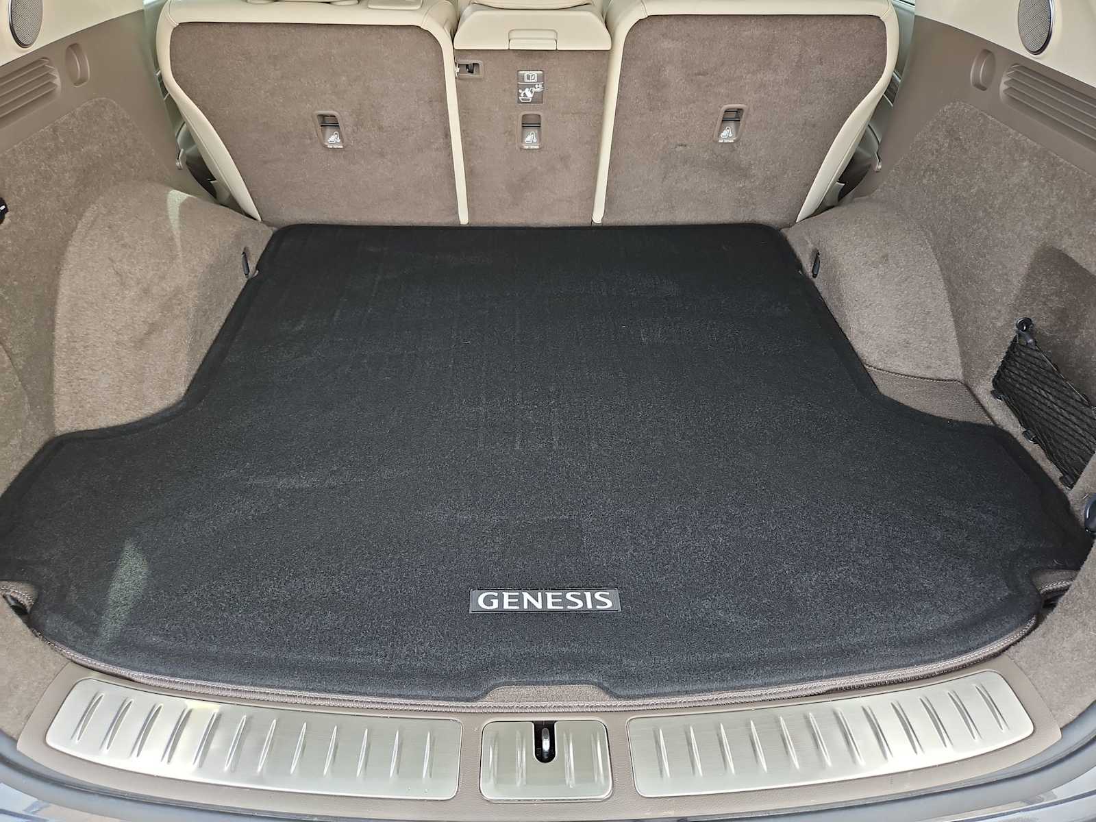 Thumbnail: 2022 Genesis GV80 - 35