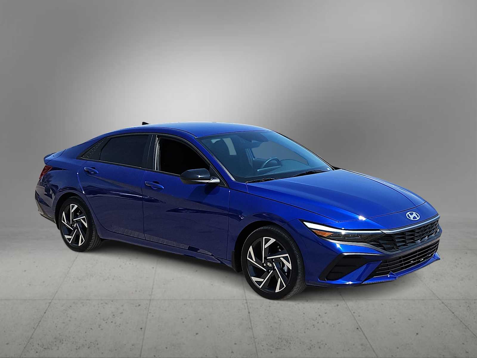 Thumbnail: 2025 Hyundai Elantra - 2