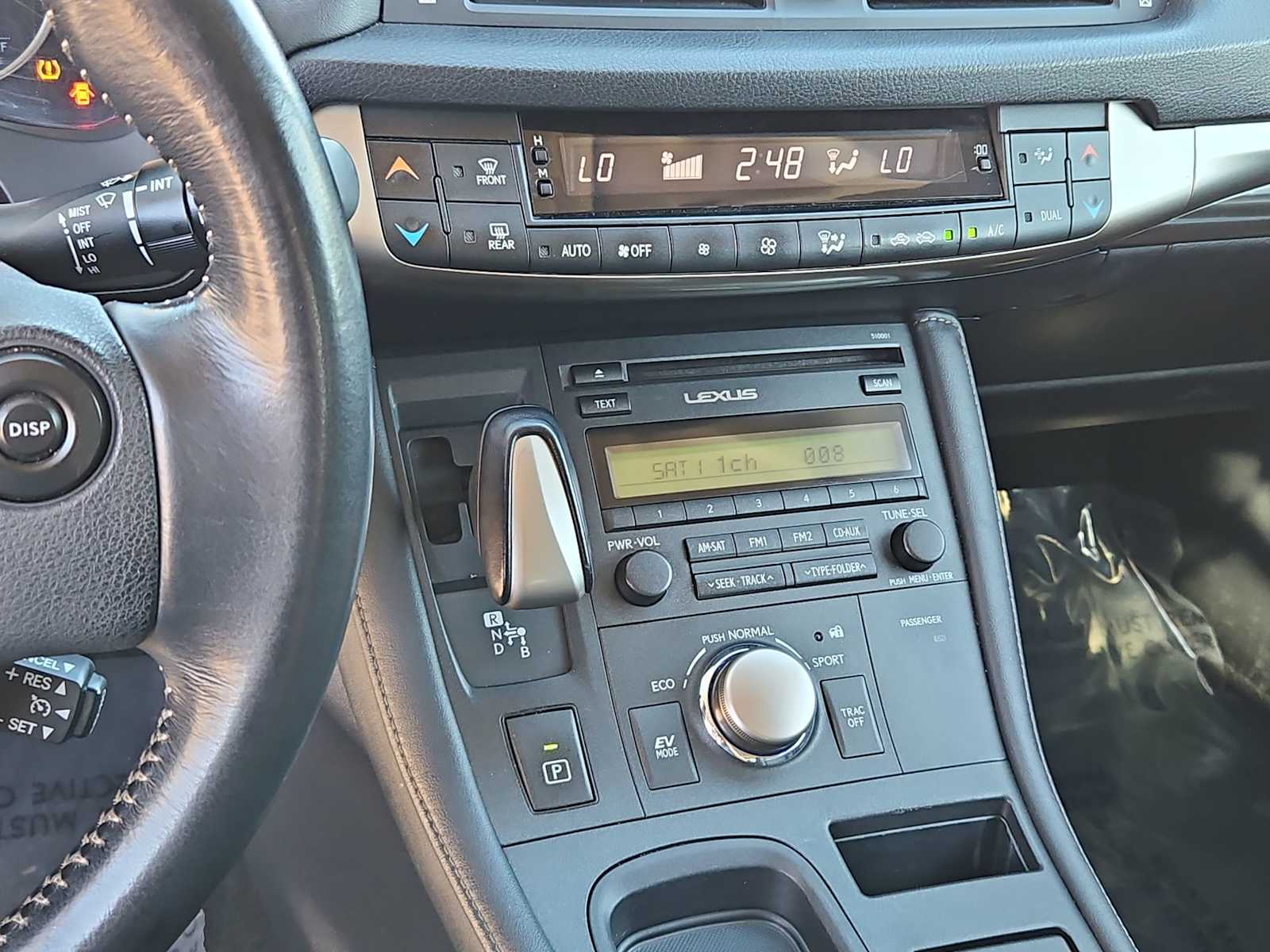 Thumbnail: 2015 Lexus CT - 28