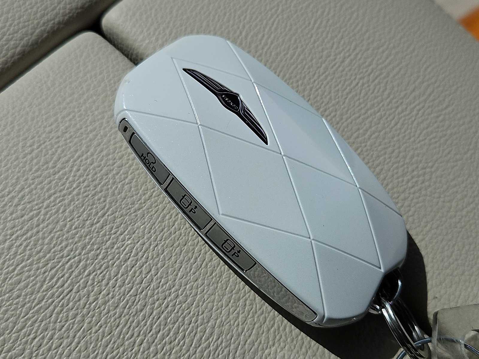 Thumbnail: 2025 Genesis GV80 - 36