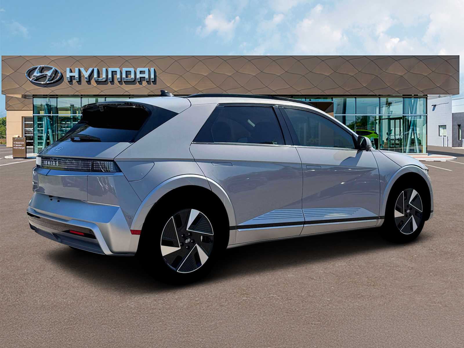 Thumbnail: 2026 Hyundai Ioniq 5 - 8