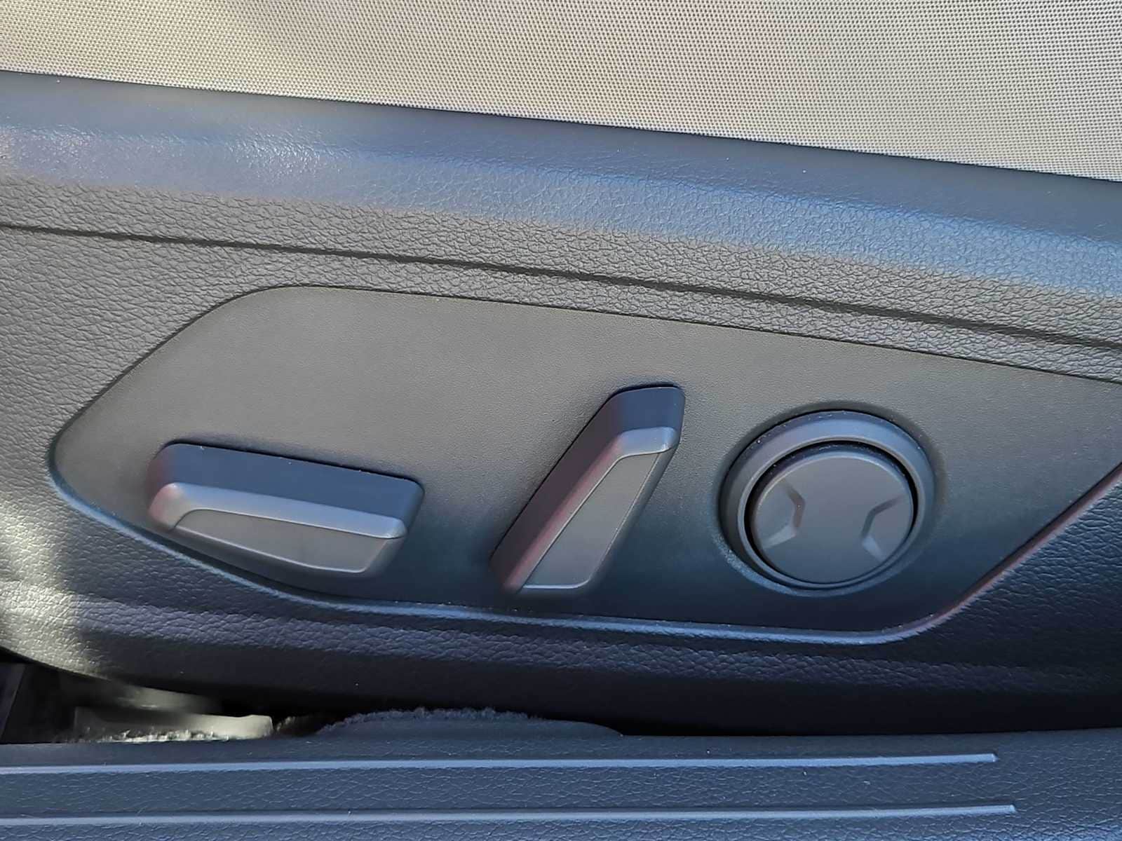 Thumbnail: 2024 Hyundai Sonata - 17