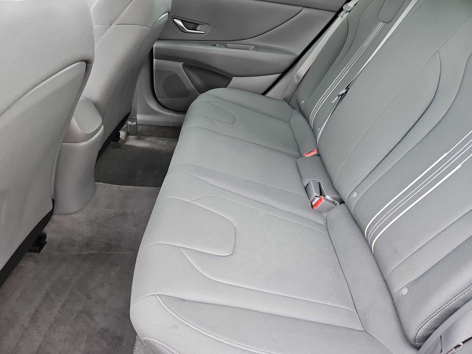 Thumbnail: 2023 Hyundai Elantra - 19