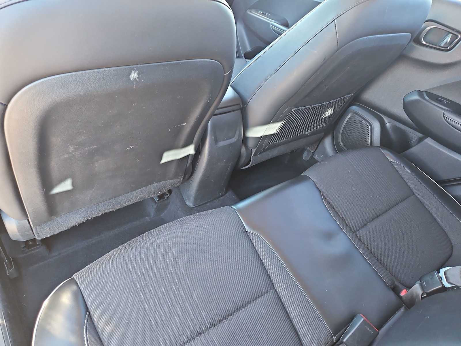 Thumbnail: 2023 Hyundai Venue - 19