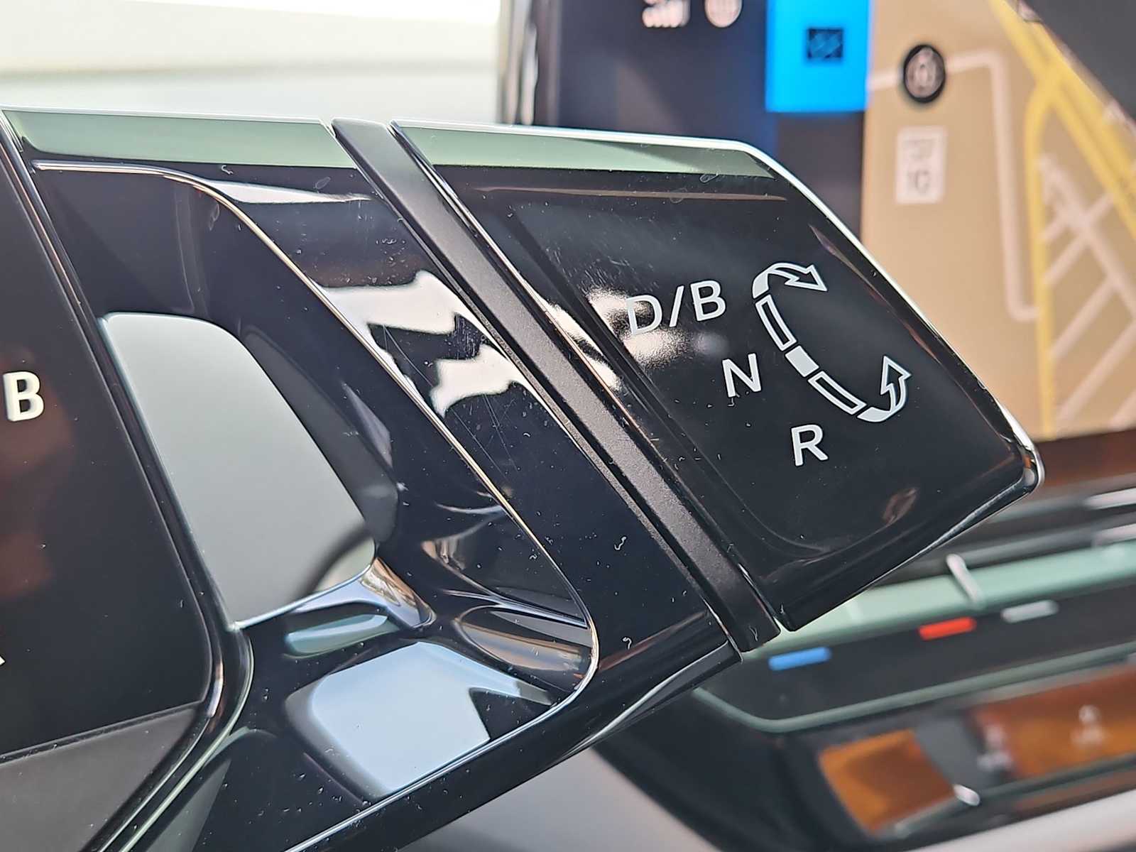 Thumbnail: 2023 Volkswagen ID.4 - 32