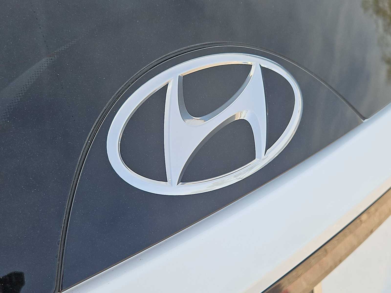 Thumbnail: 2022 Hyundai Tucson - 11