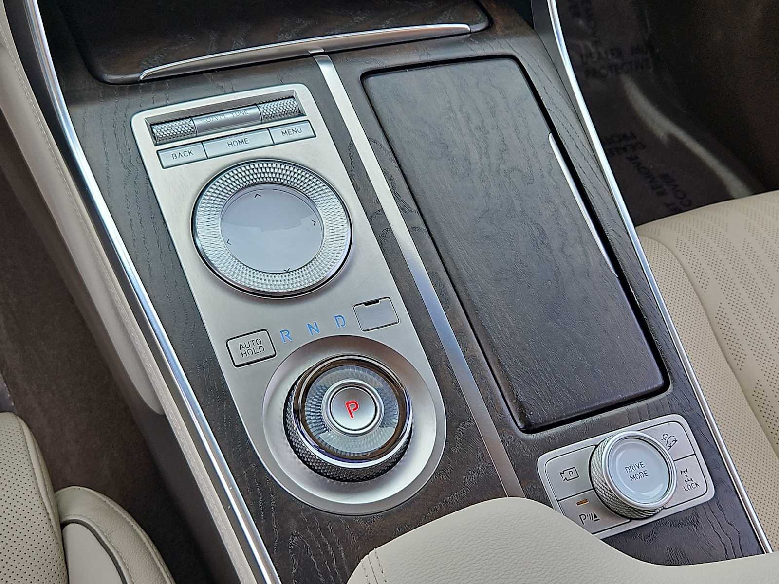 Thumbnail: 2022 Genesis GV80 - 33