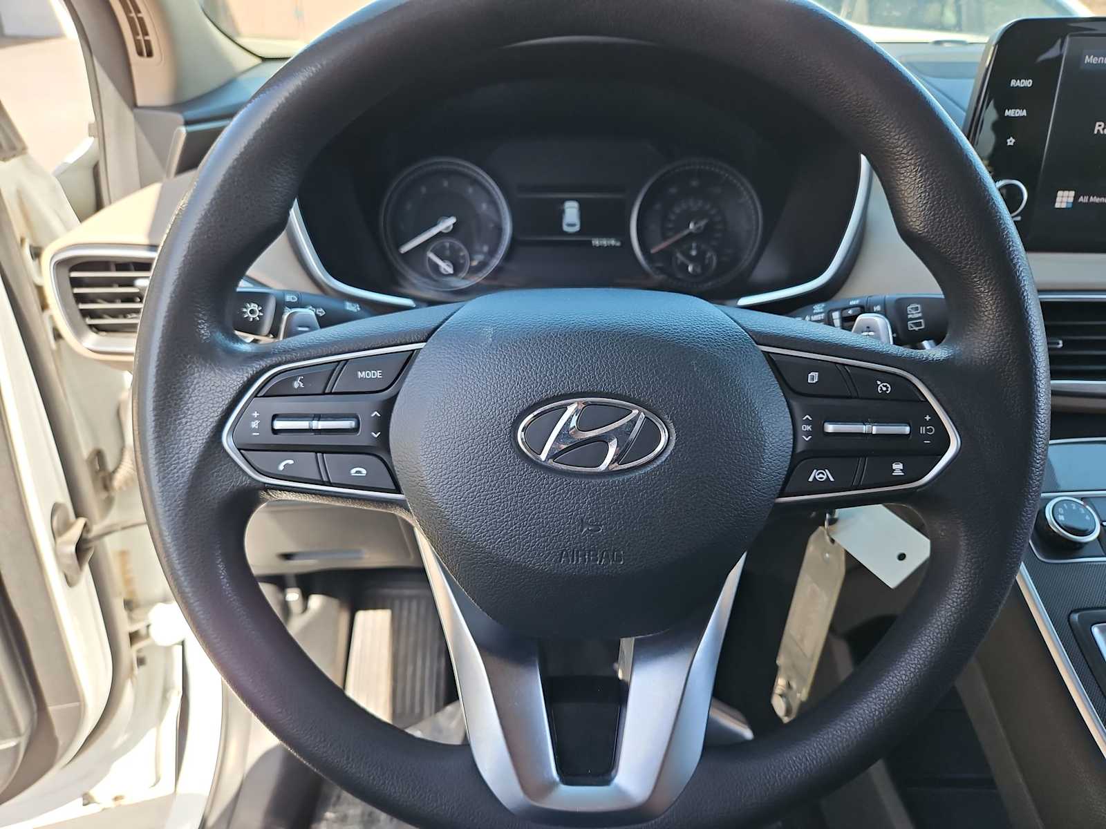 Thumbnail: 2023 Hyundai Santa Fe - 22