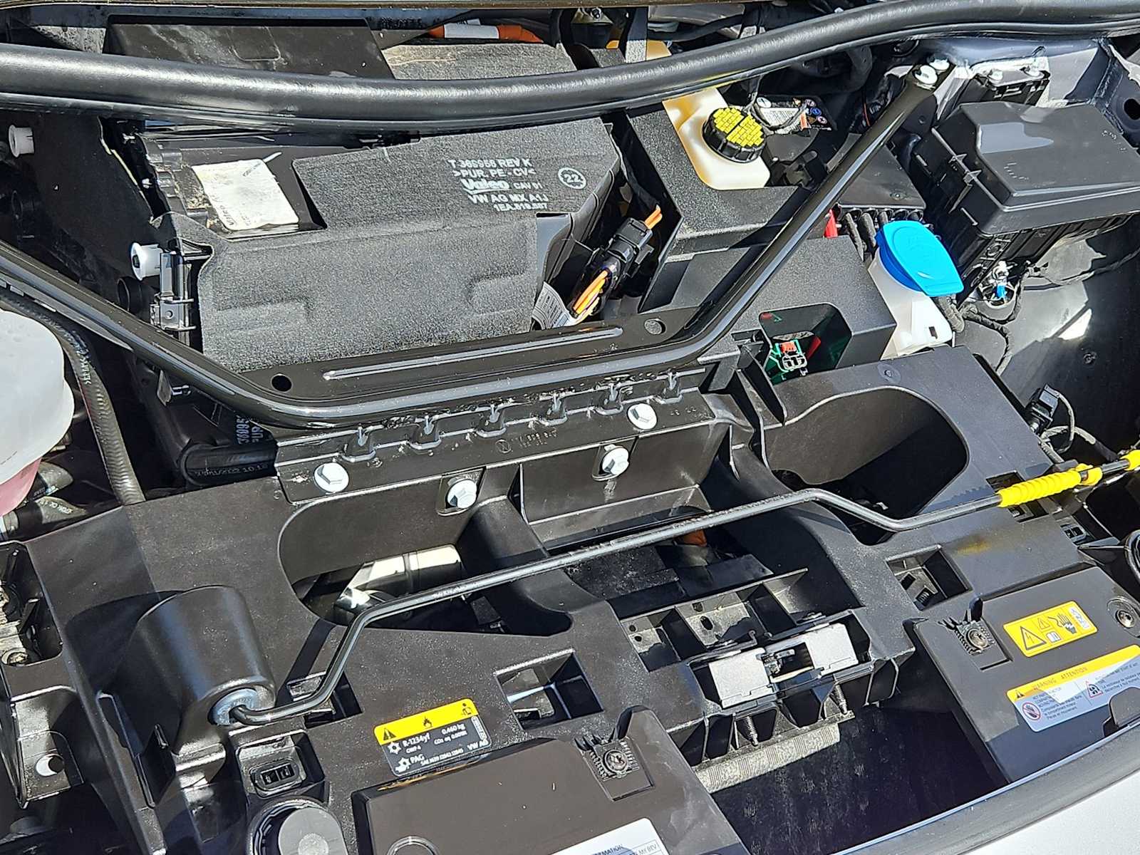 Thumbnail: 2023 Volkswagen ID.4 - 14