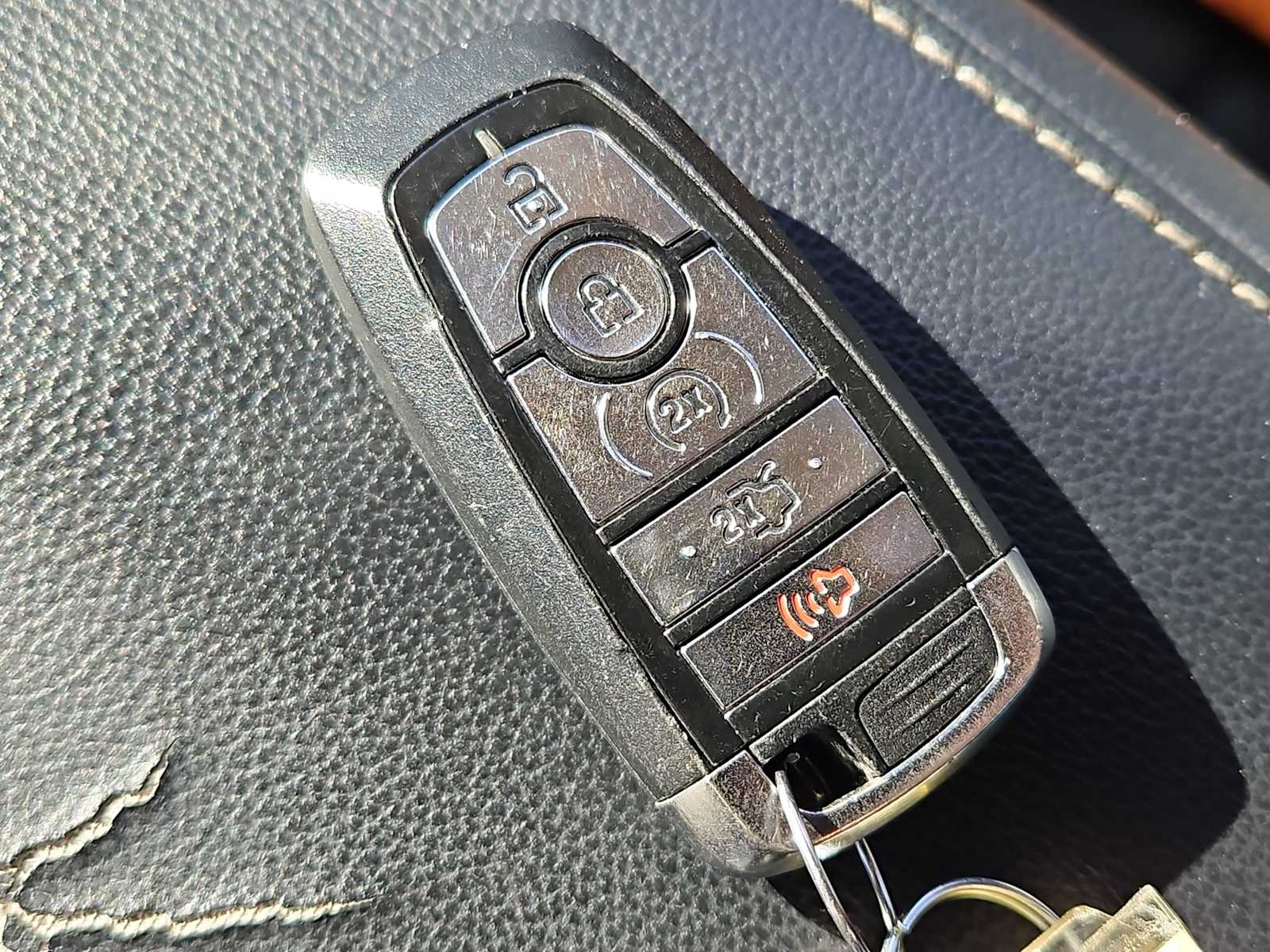 Thumbnail: 2017 Ford Fusion - 35