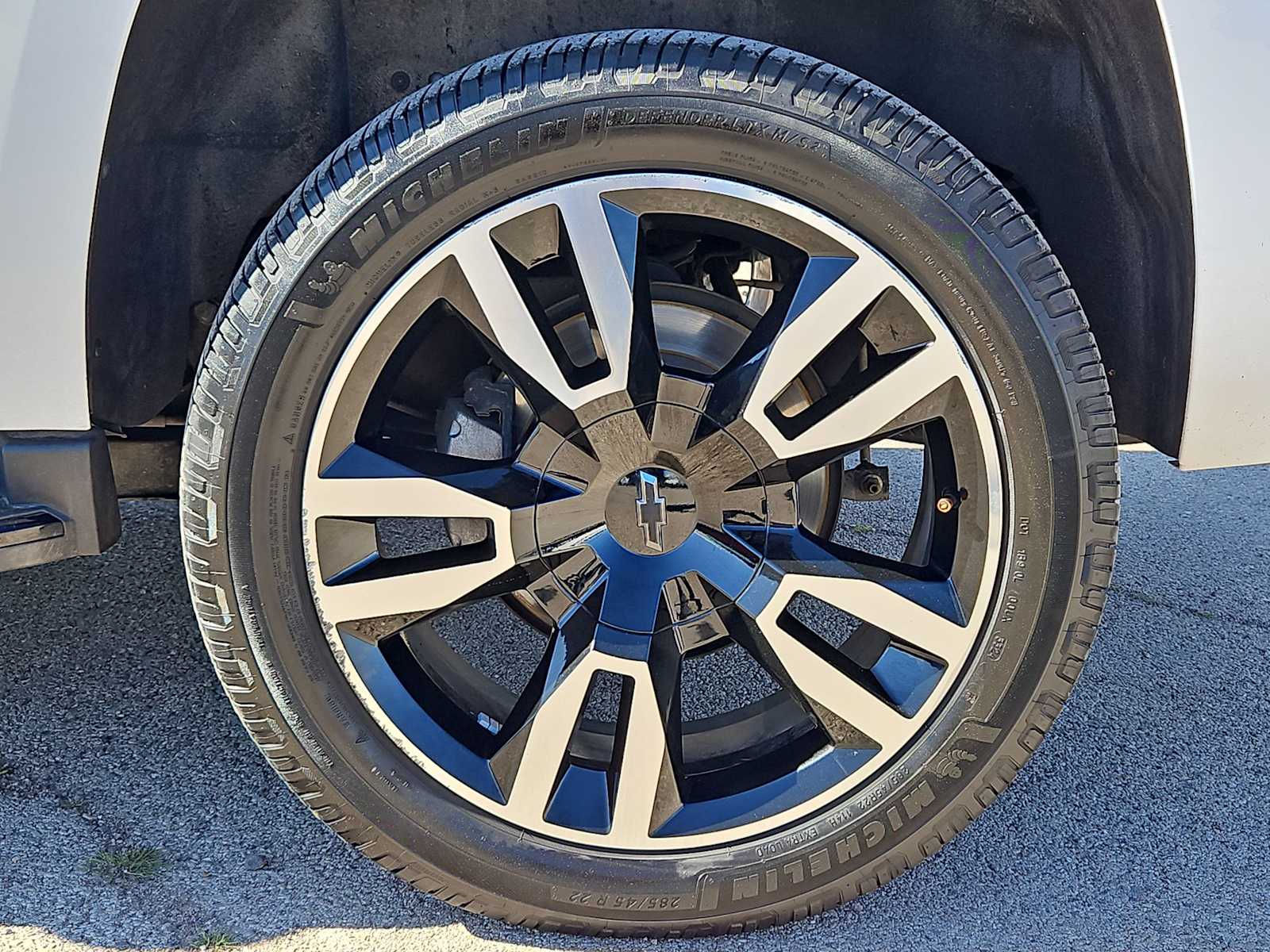 Thumbnail: 2019 Chevrolet Tahoe - 14