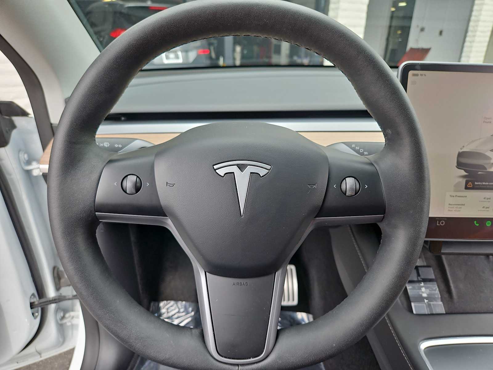 Thumbnail: 2023 Tesla Model Y - 20