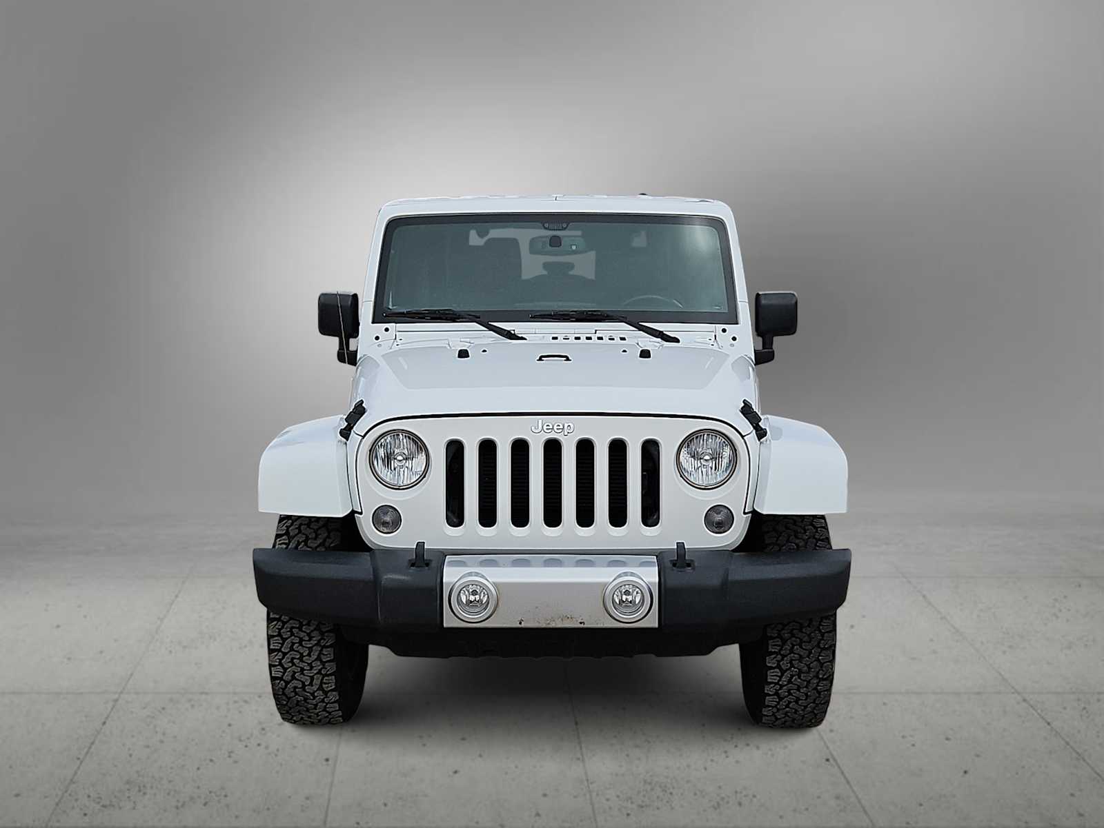 Thumbnail: 2015 Jeep Wrangler - 3