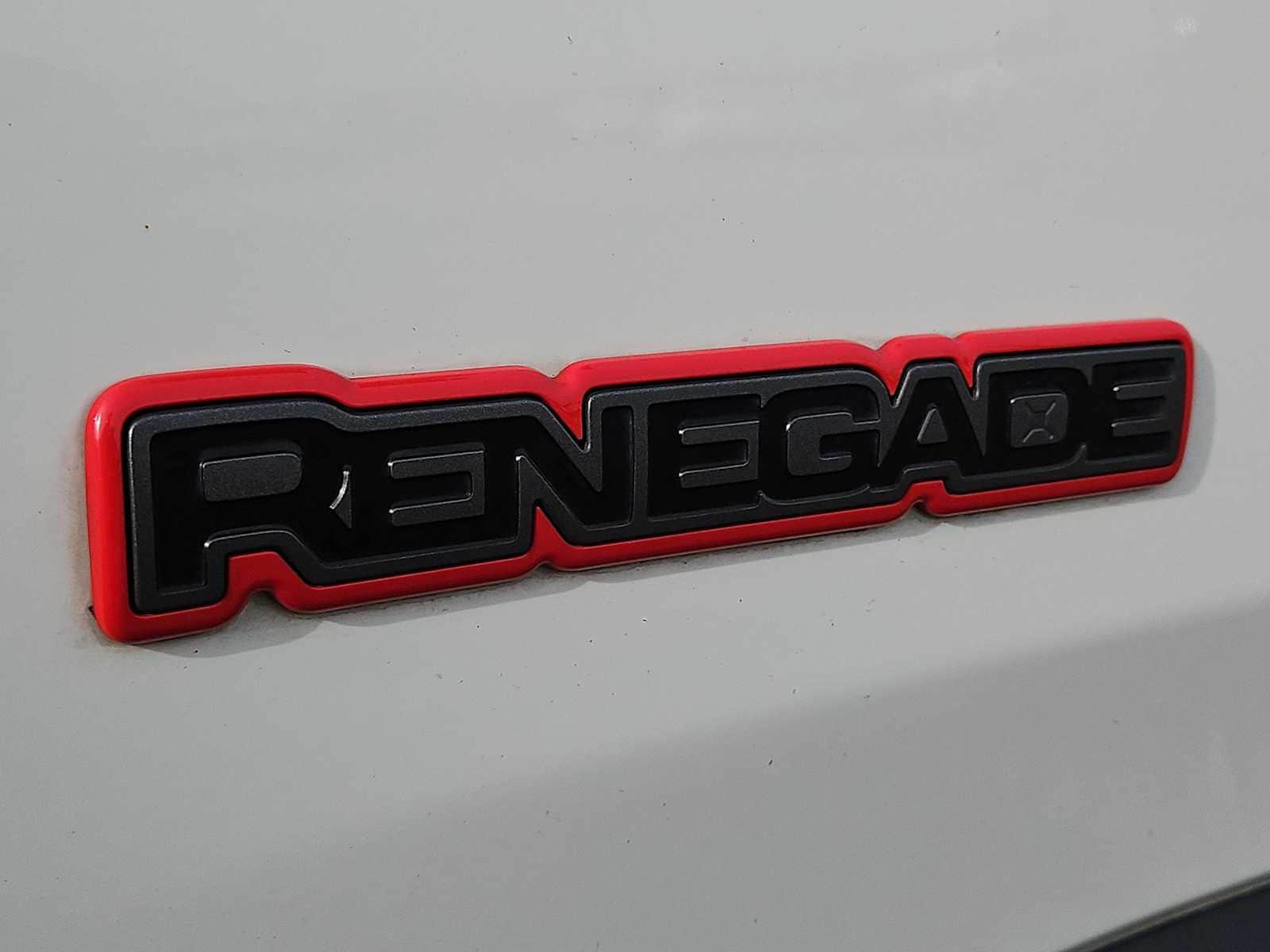 Thumbnail: 2018 Jeep Renegade - 12