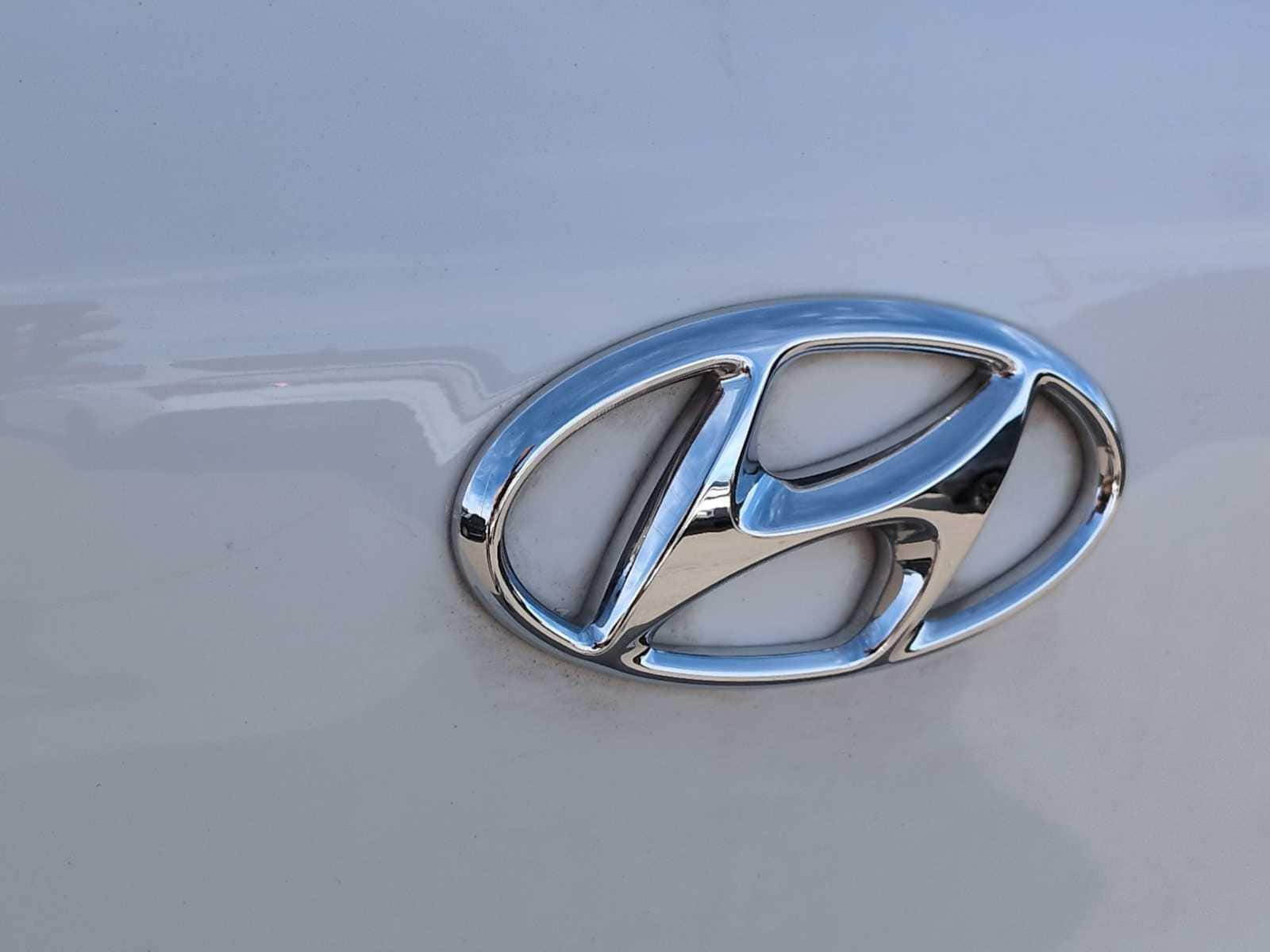 Thumbnail: 2017 Hyundai Tucson - 11