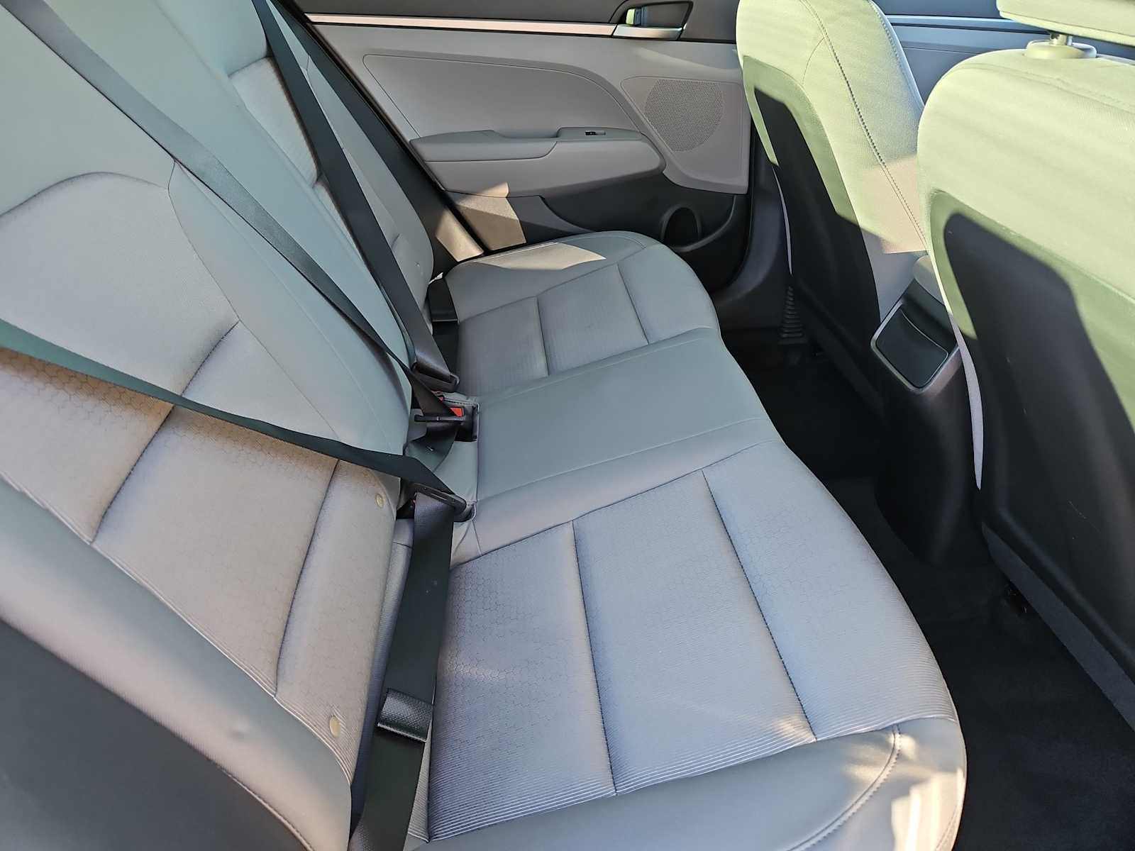 Thumbnail: 2017 Hyundai Elantra - 20