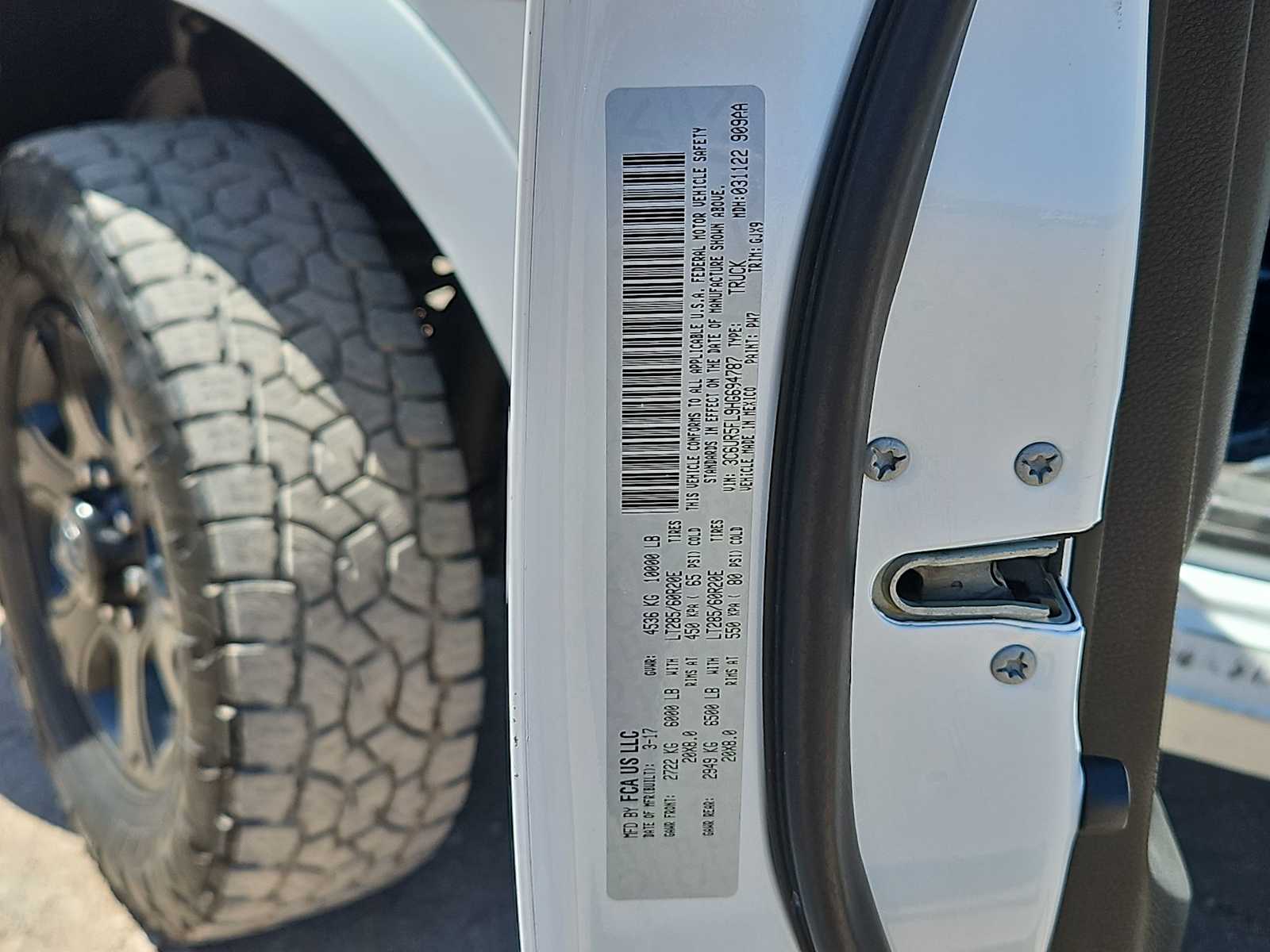 Thumbnail: 2017 RAM 2500 - 34