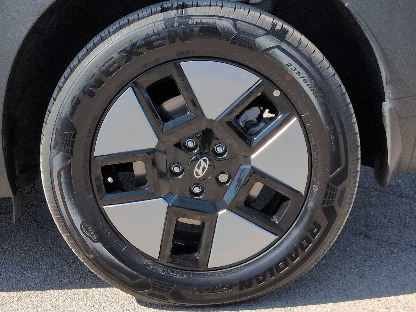 Thumbnail: 2026 Hyundai Santa Fe - 14
