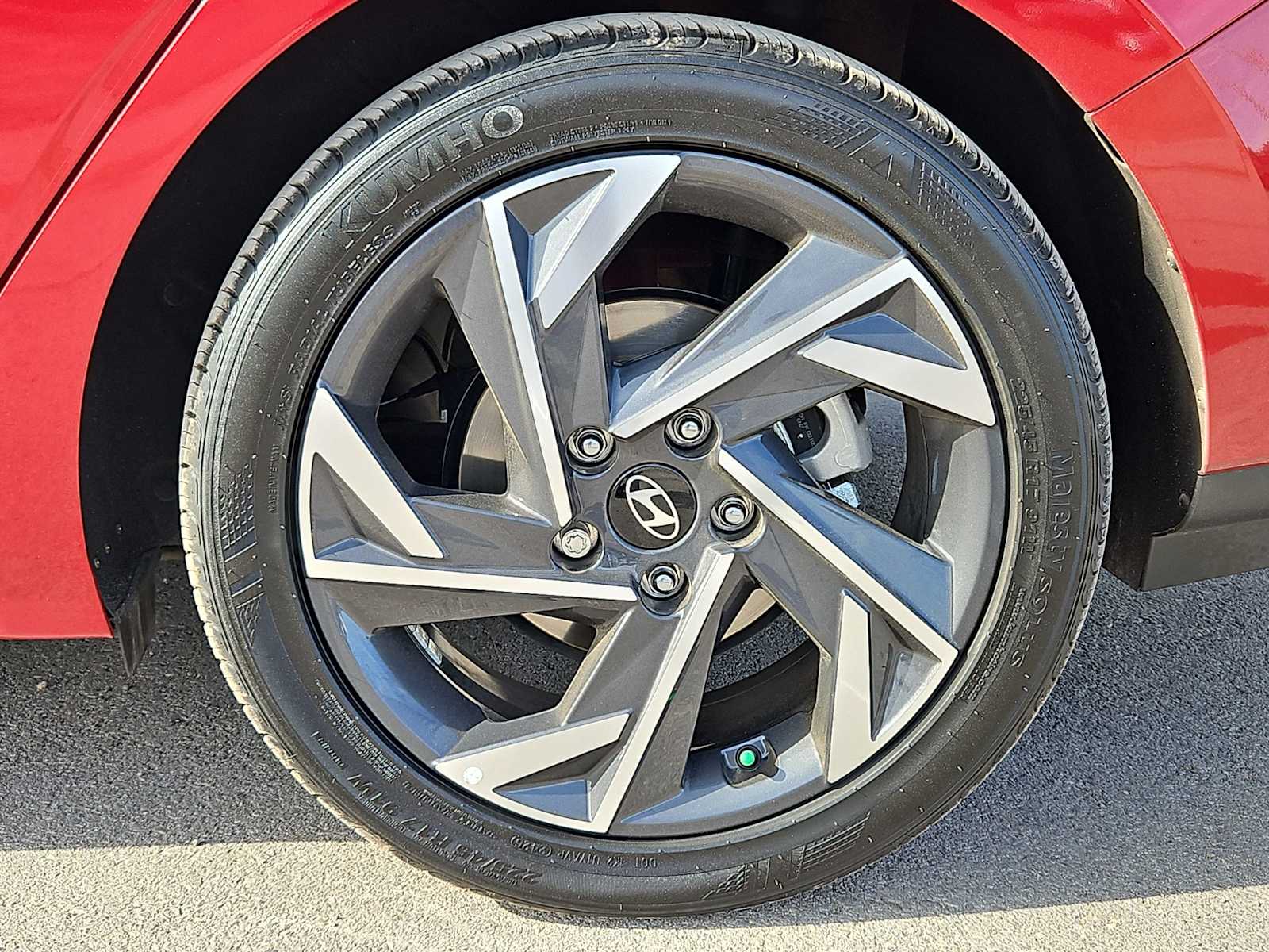 Thumbnail: 2025 Hyundai Elantra - 13