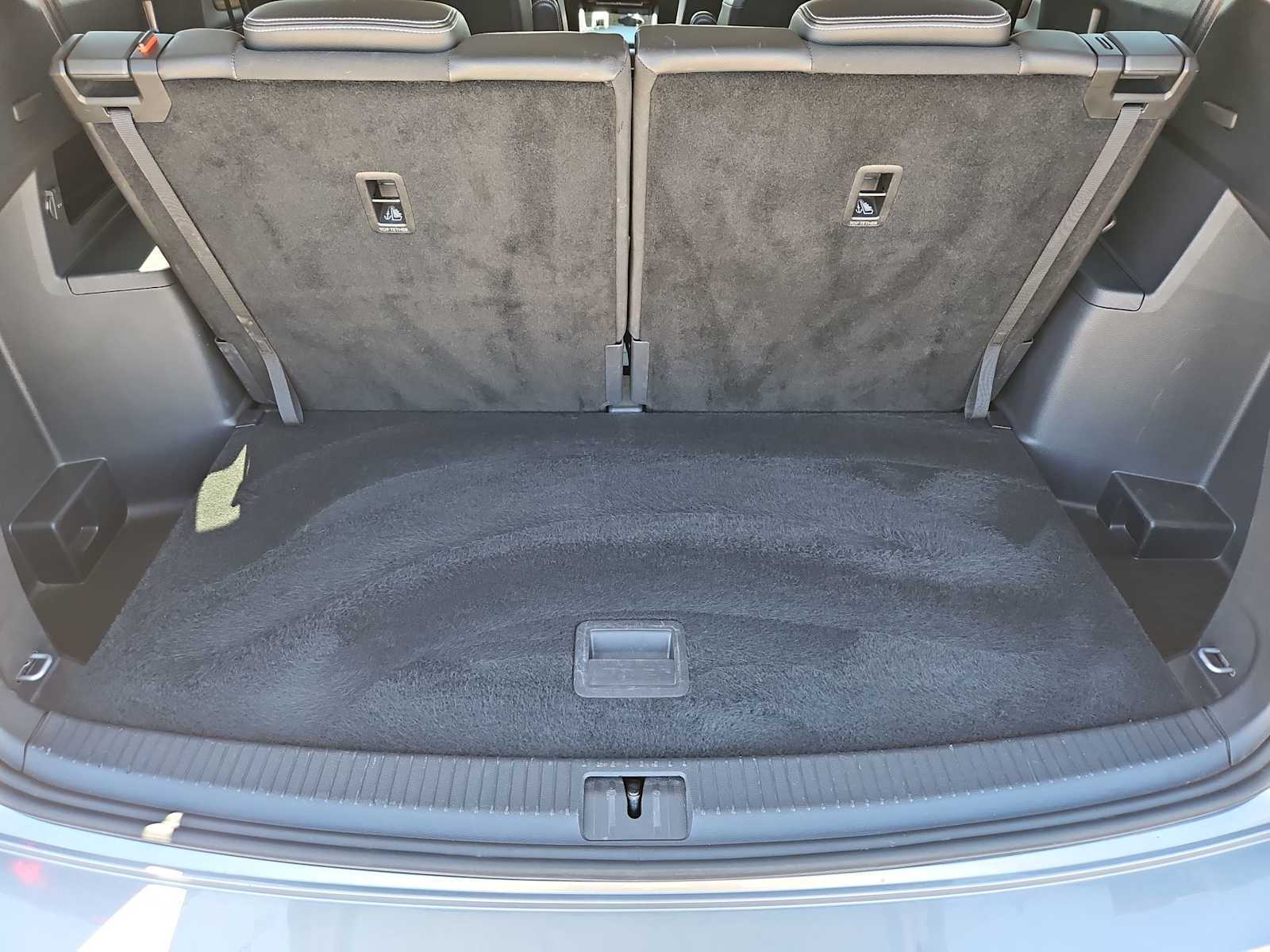 Thumbnail: 2024 Volkswagen Atlas - 33