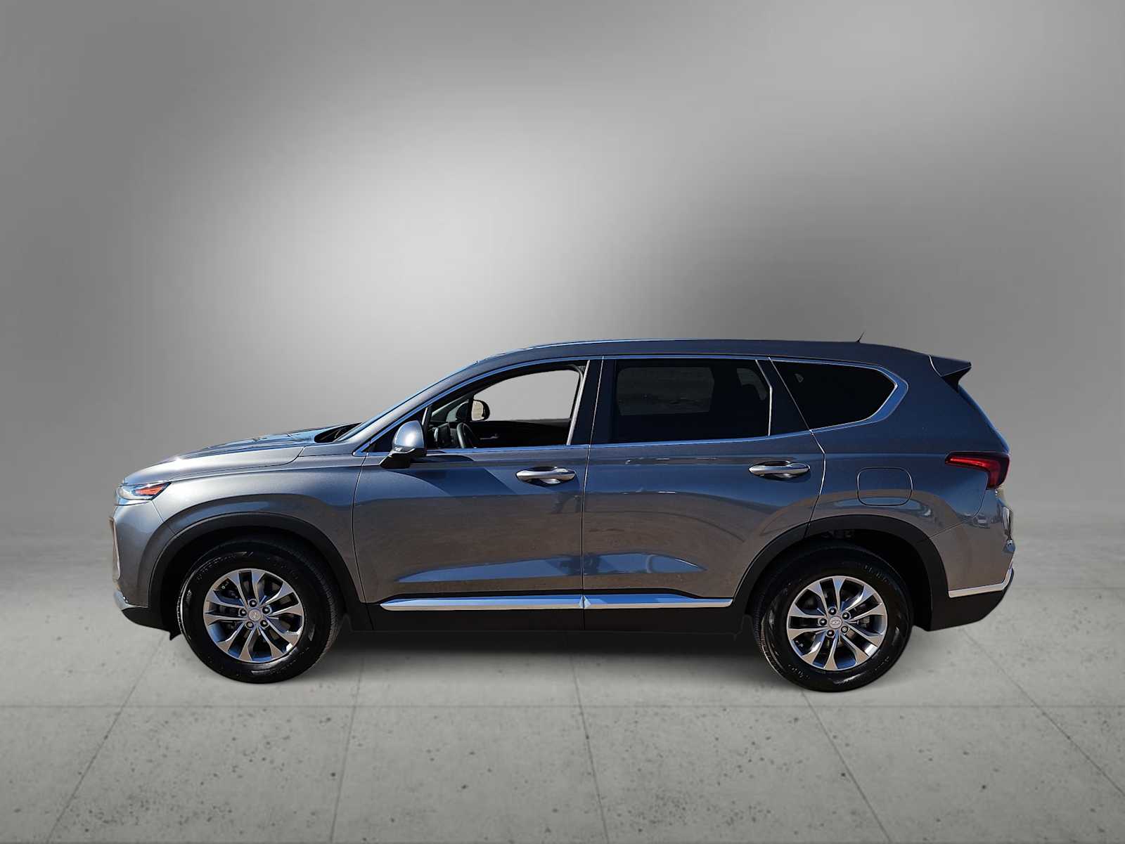 Thumbnail: 2019 Hyundai Santa Fe - 5