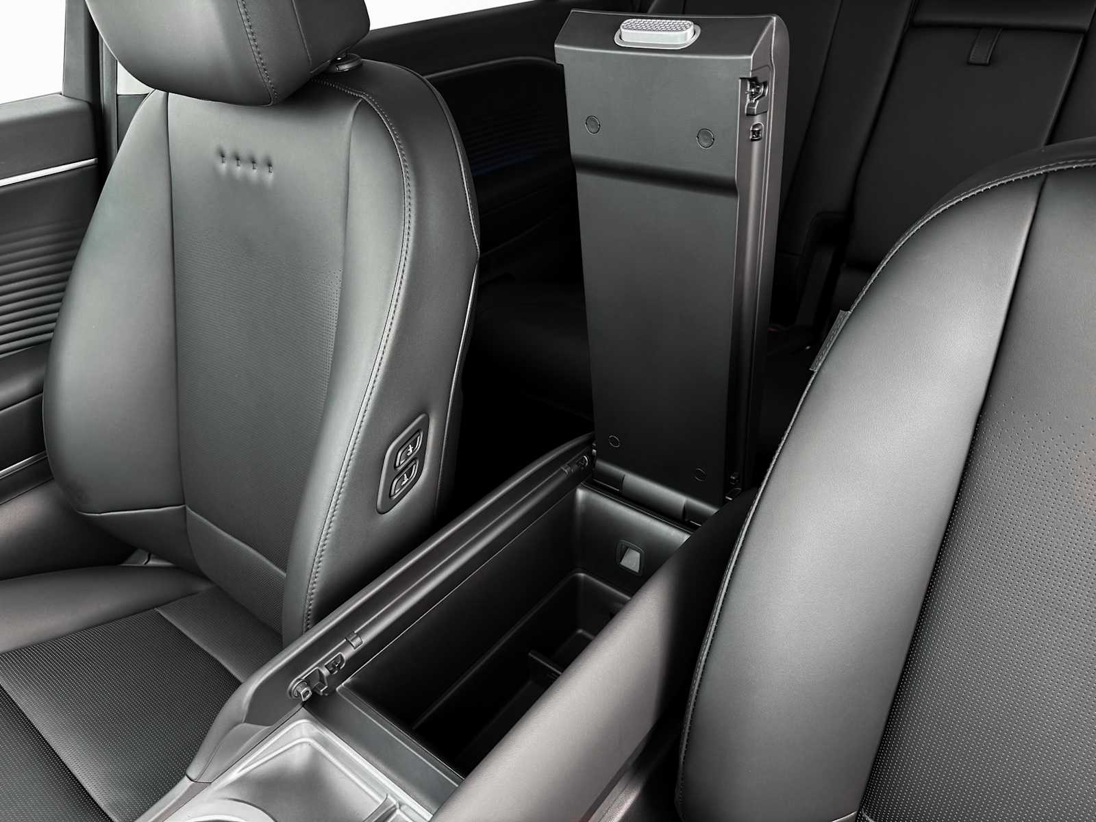 Thumbnail: 2026 Hyundai Ioniq - 18