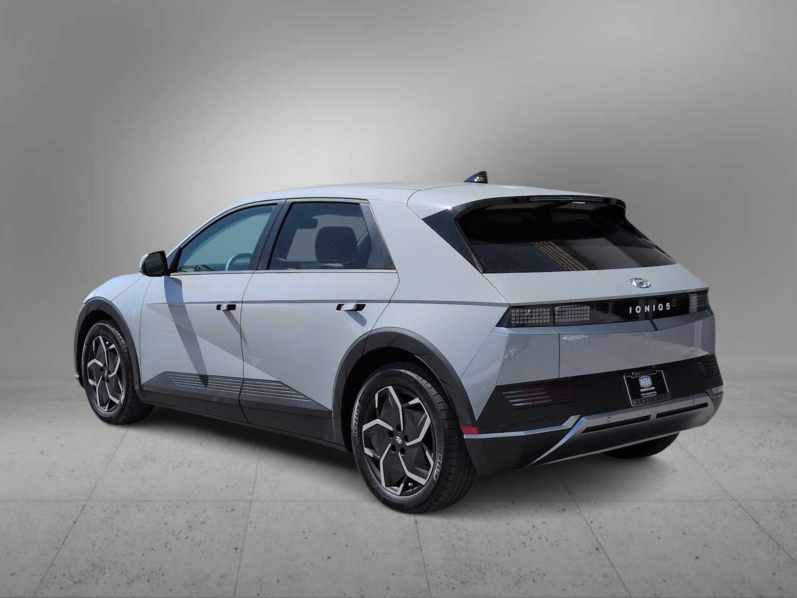 Thumbnail: 2024 Hyundai Ioniq 5 - 6